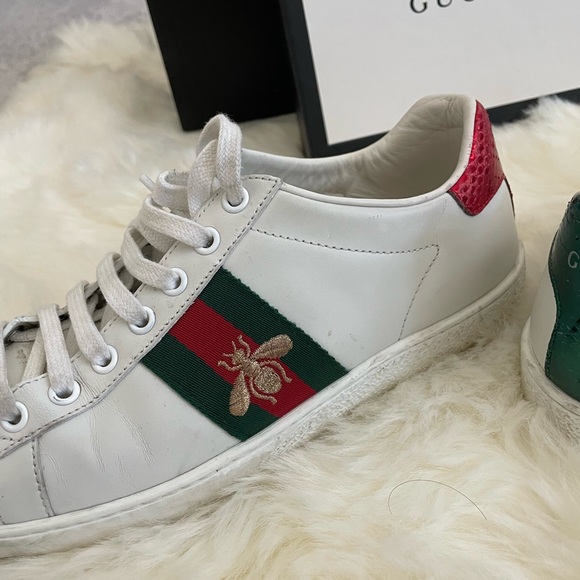 Gucci - Picture 2 of 4